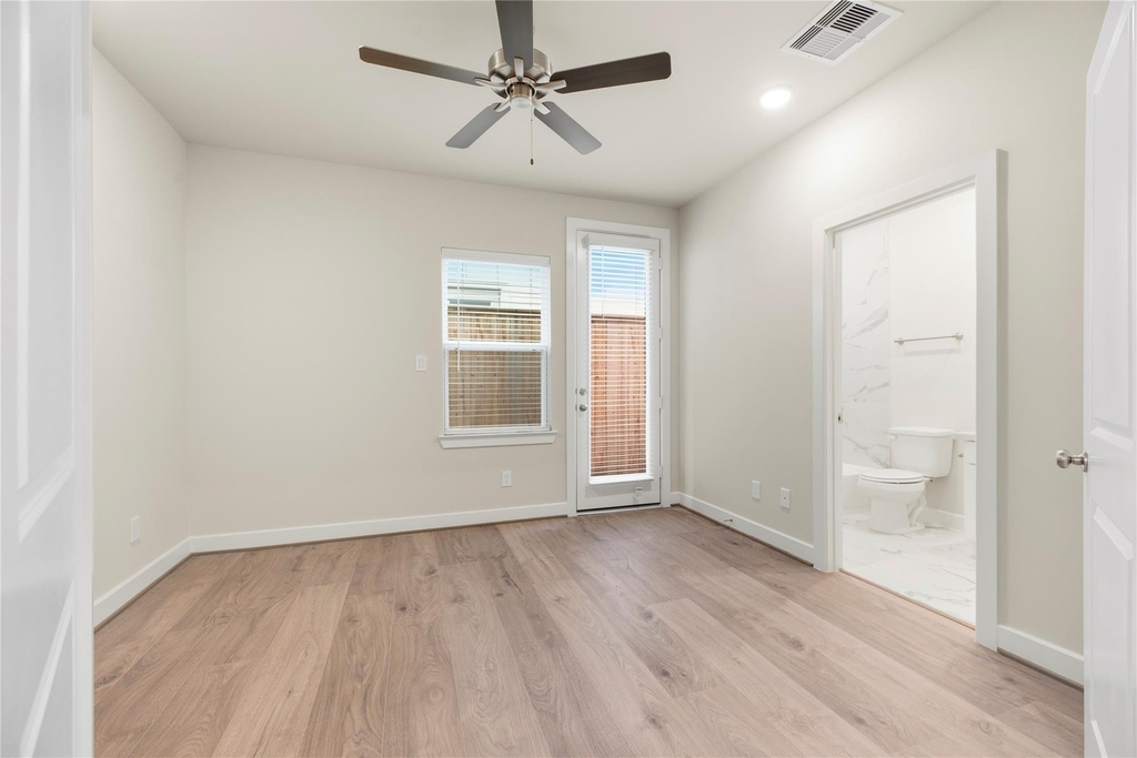 3075 Hicks Street - Photo 4