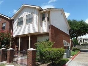 1103 Dulles Avenue - Photo 0