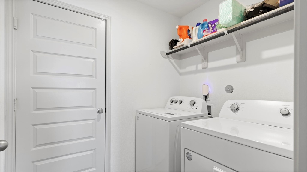3521 Rockefeller Road - Photo 12