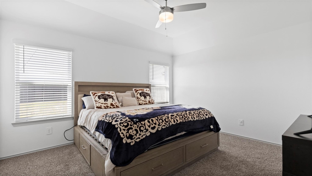 3521 Rockefeller Road - Photo 7