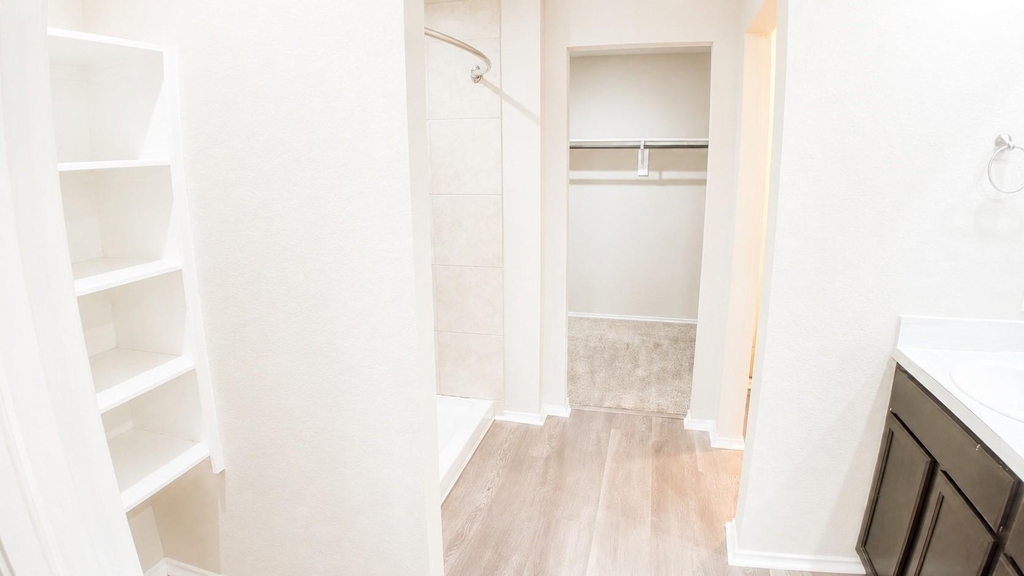 21422 Chester Cliff Lane - Photo 19