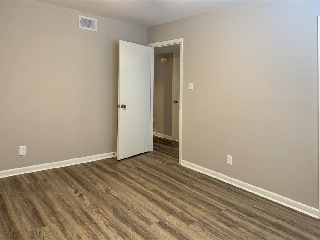 2101 6th Avenue N - Photo 9