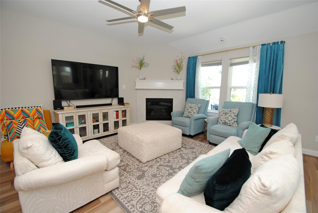 24818 Harvest Elm Court - Photo 14