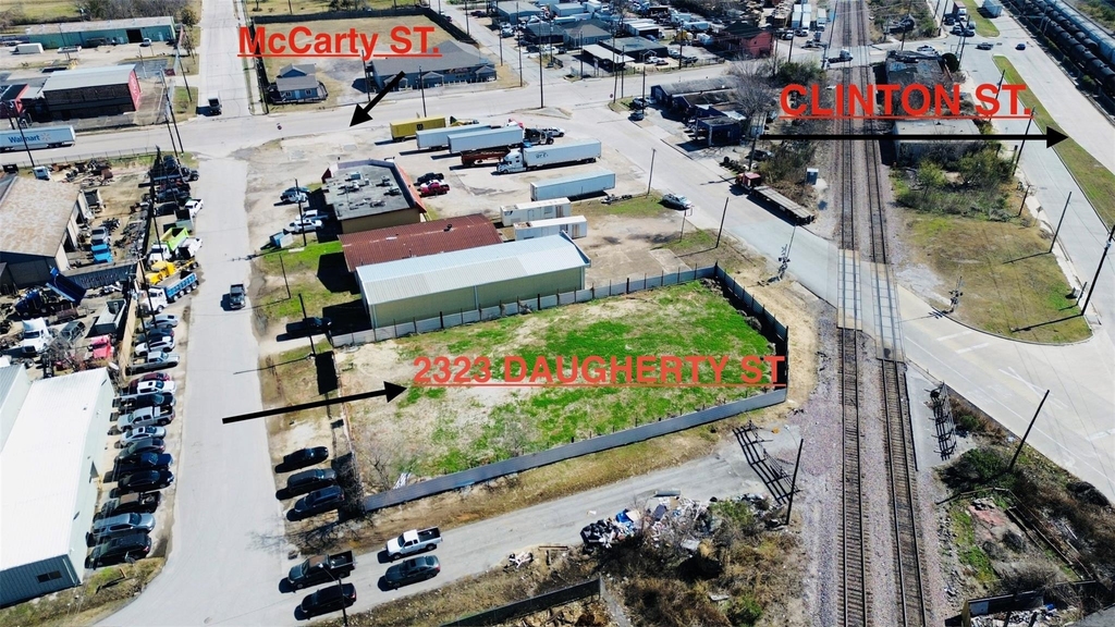2323 Daugherty Street - Photo 4