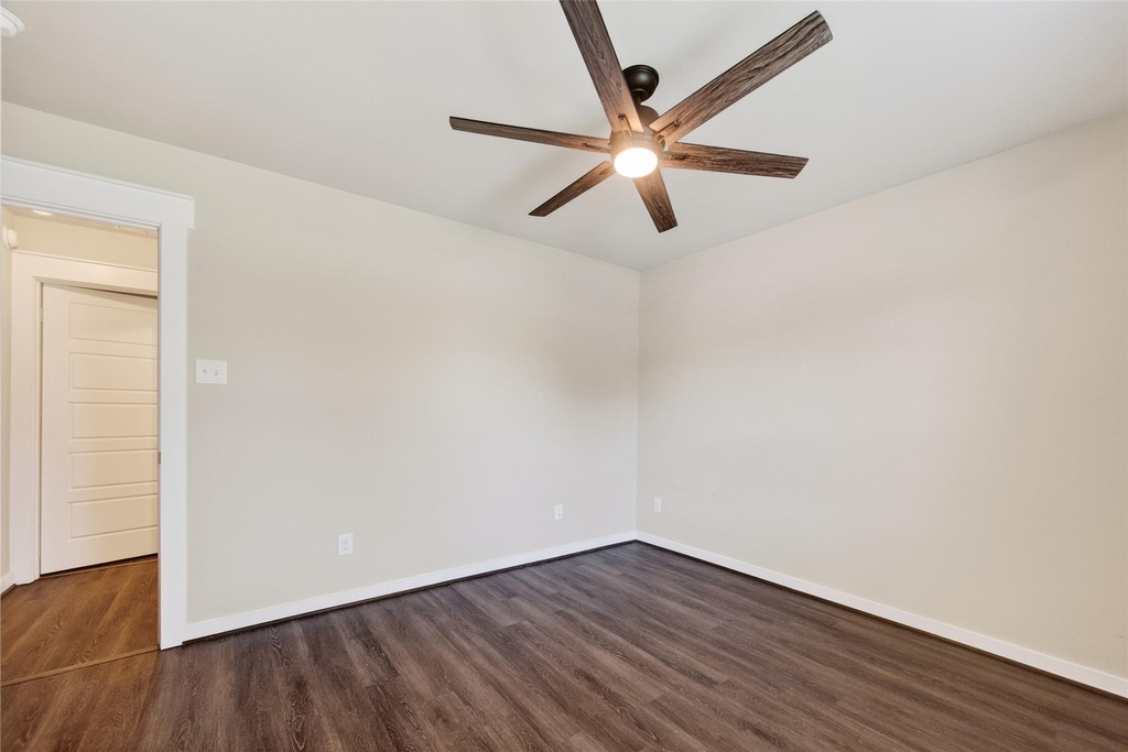 12322 Sabine Point Drive - Photo 20