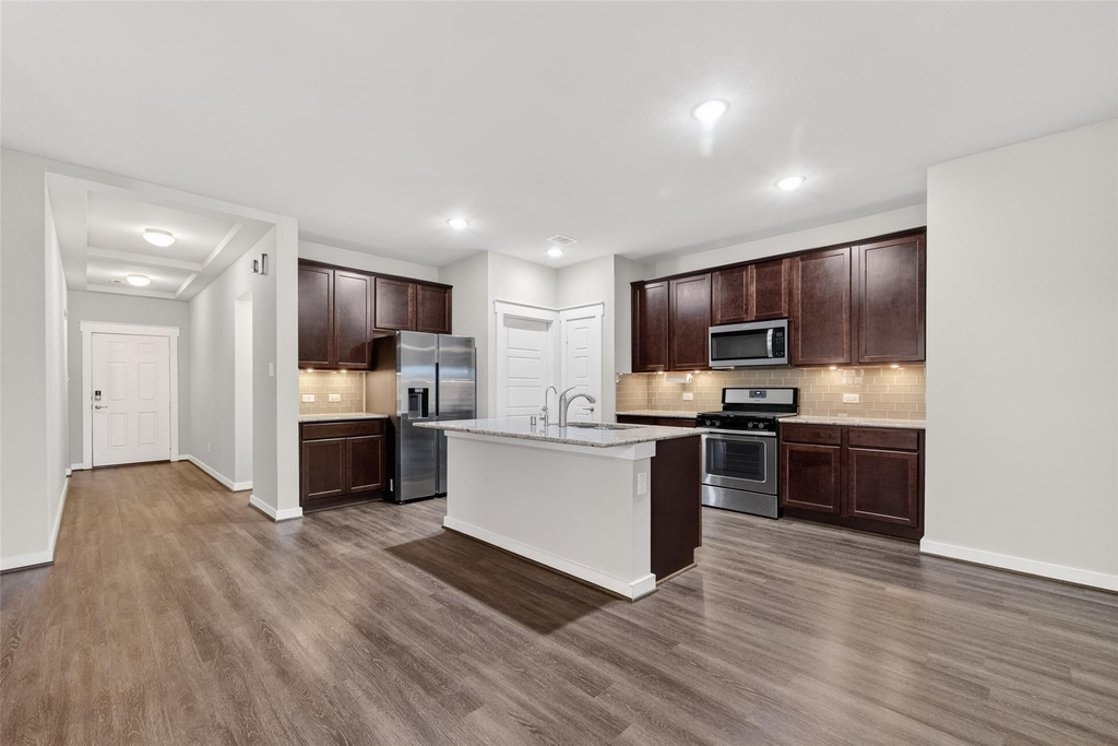 12322 Sabine Point Drive - Photo 4