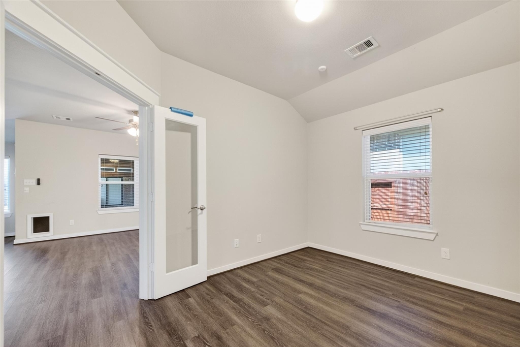 12322 Sabine Point Drive - Photo 17
