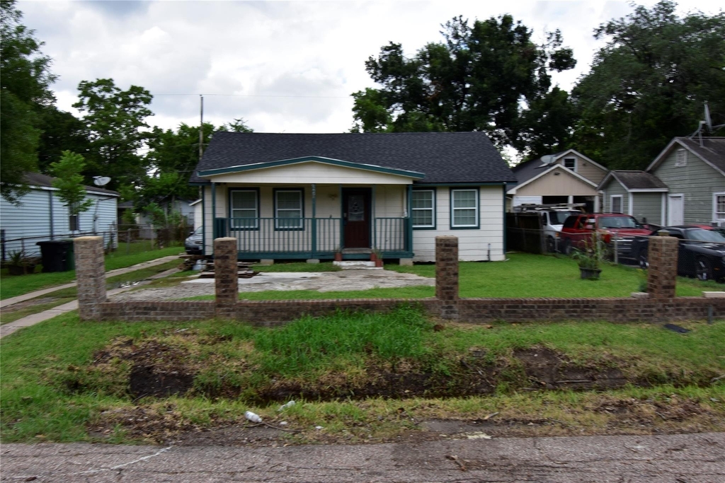 6229 Clover Ridge Street - Photo 1