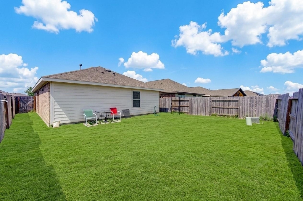 26923 Winward Creek Trail - Photo 18