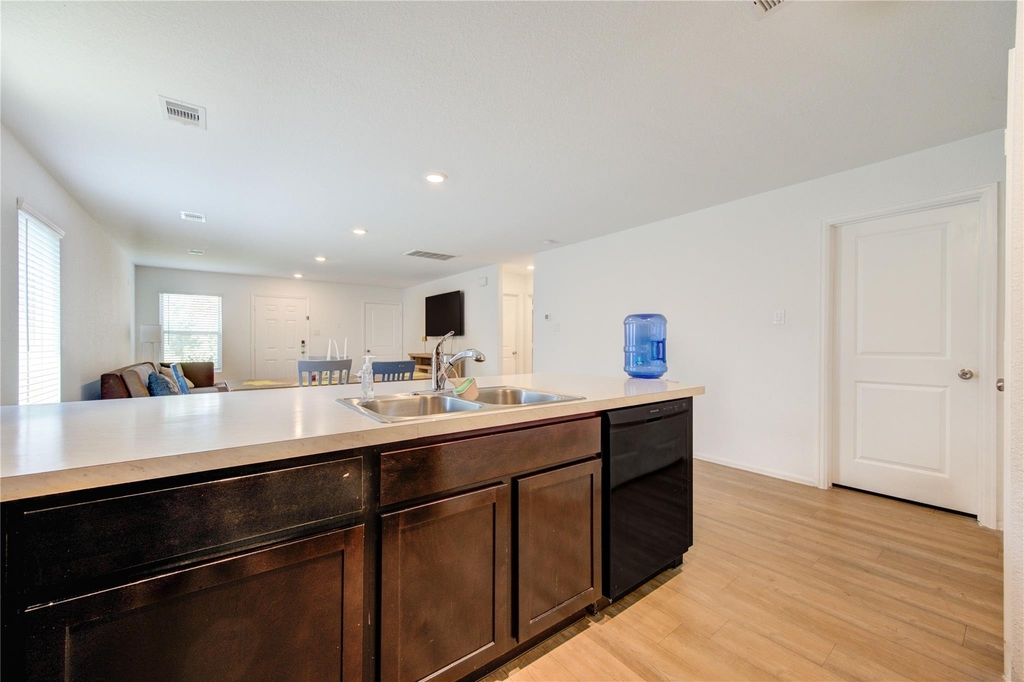 26923 Winward Creek Trail - Photo 35