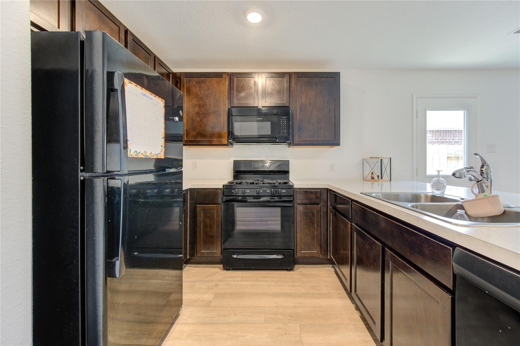 26923 Winward Creek Trail - Photo 32