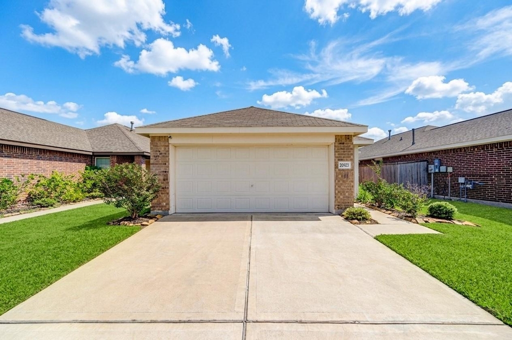 26923 Winward Creek Trail - Photo 14