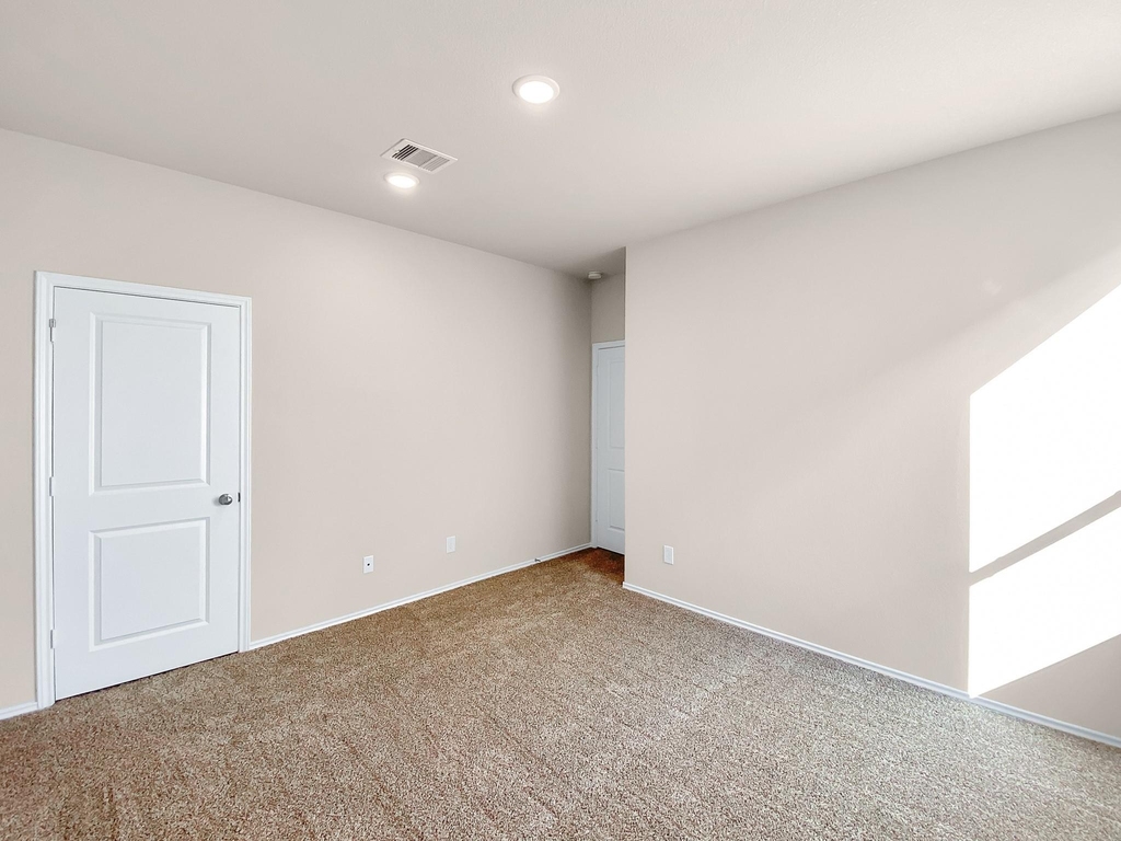 13067 Clearview Drive - Photo 11