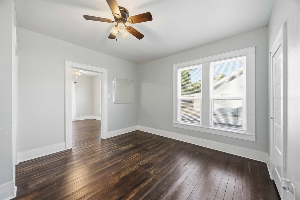 3003 School Street - Photo 7
