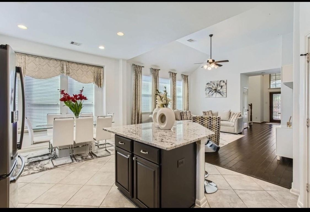 19251 N Cottonwood Green Lane - Photo 11