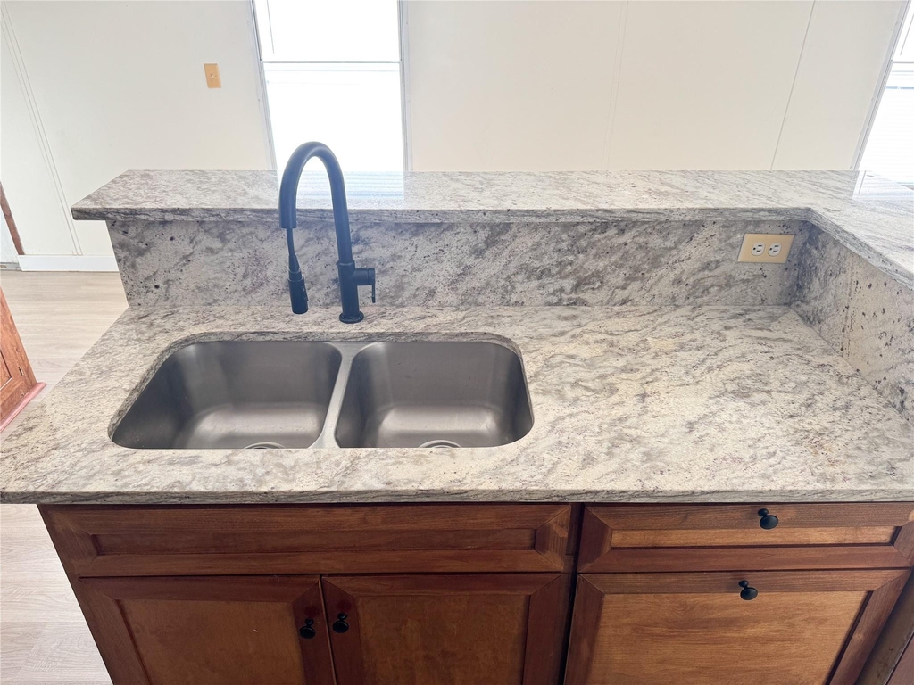 39 County Road 3478 - Photo 9