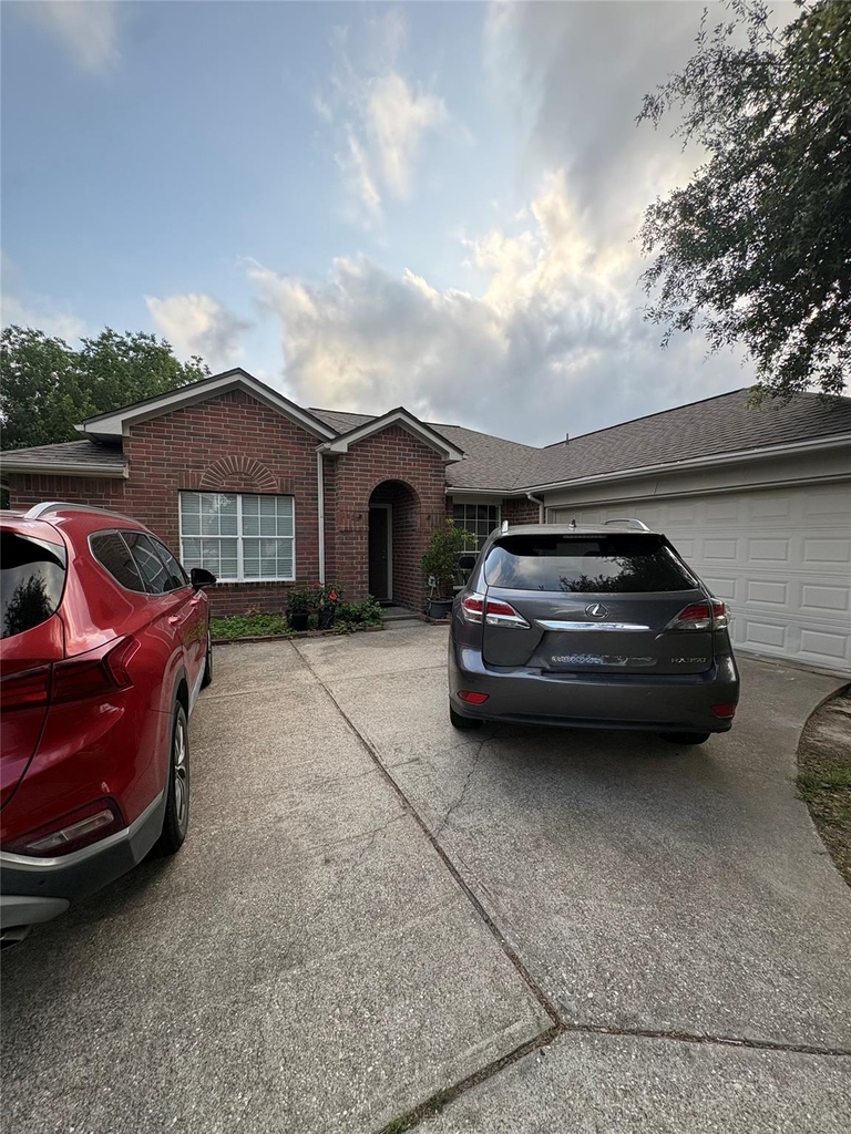 1822 Park Oak - Photo 0