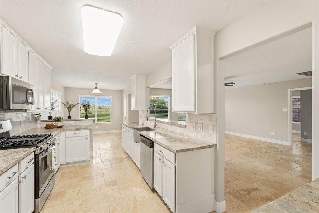 22418 Bridgestone Ridge Drive - Photo 12