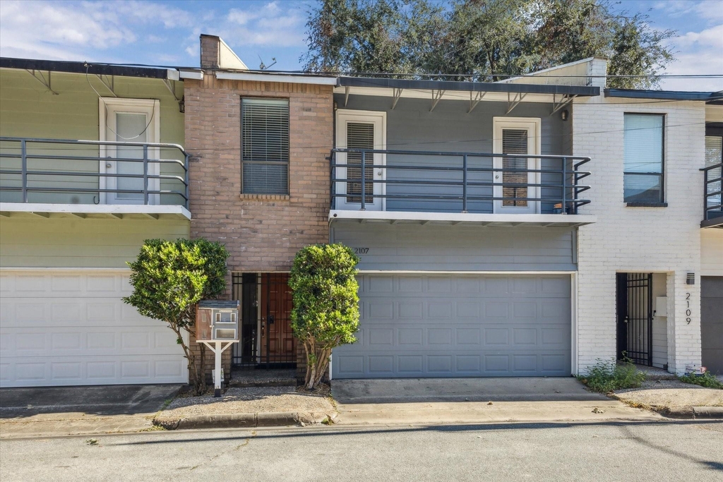 2107 Morgan Street - Photo 0