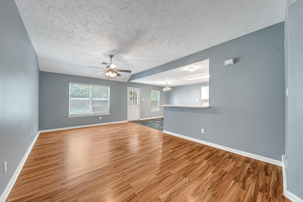 16393 Ryan Guinn Way - Photo 4