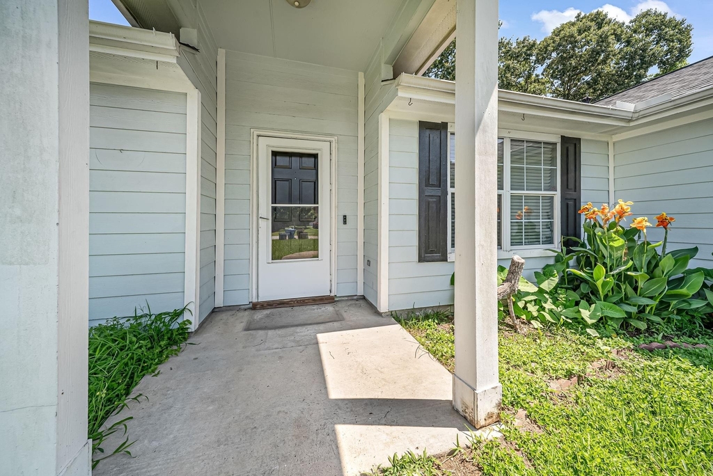 16393 Ryan Guinn Way - Photo 2
