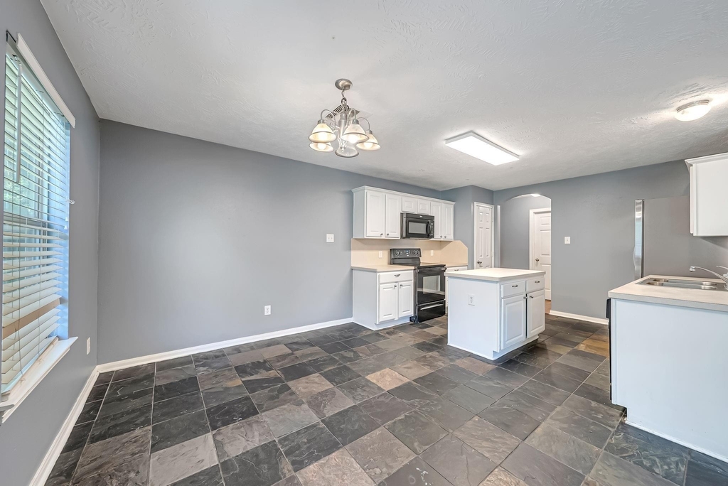 16393 Ryan Guinn Way - Photo 10