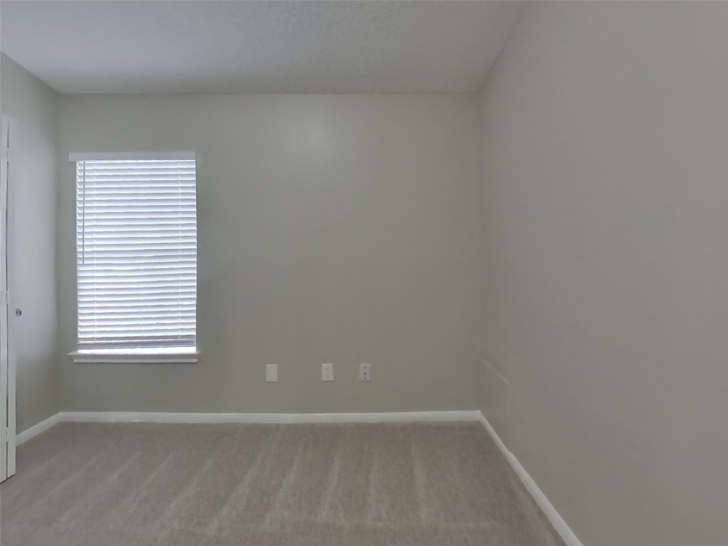3234 Kelling Street - Photo 9