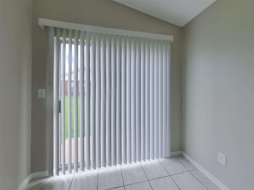 3234 Kelling Street - Photo 3