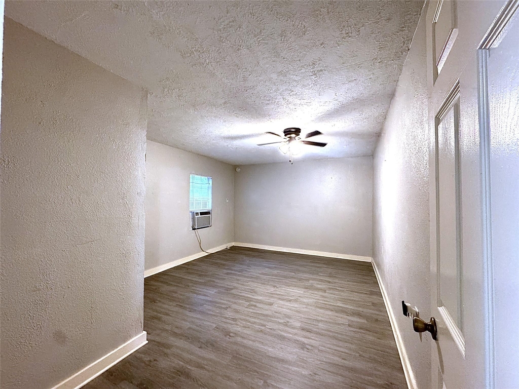 1813 Hatwell Street - Photo 23