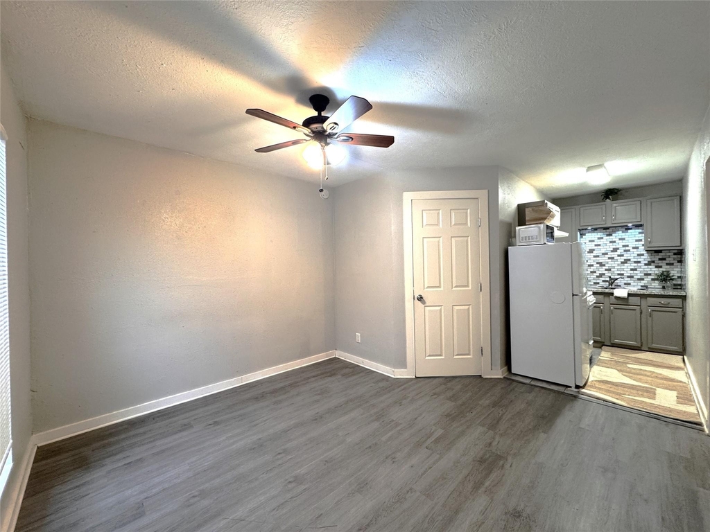 1813 Hatwell Street - Photo 19