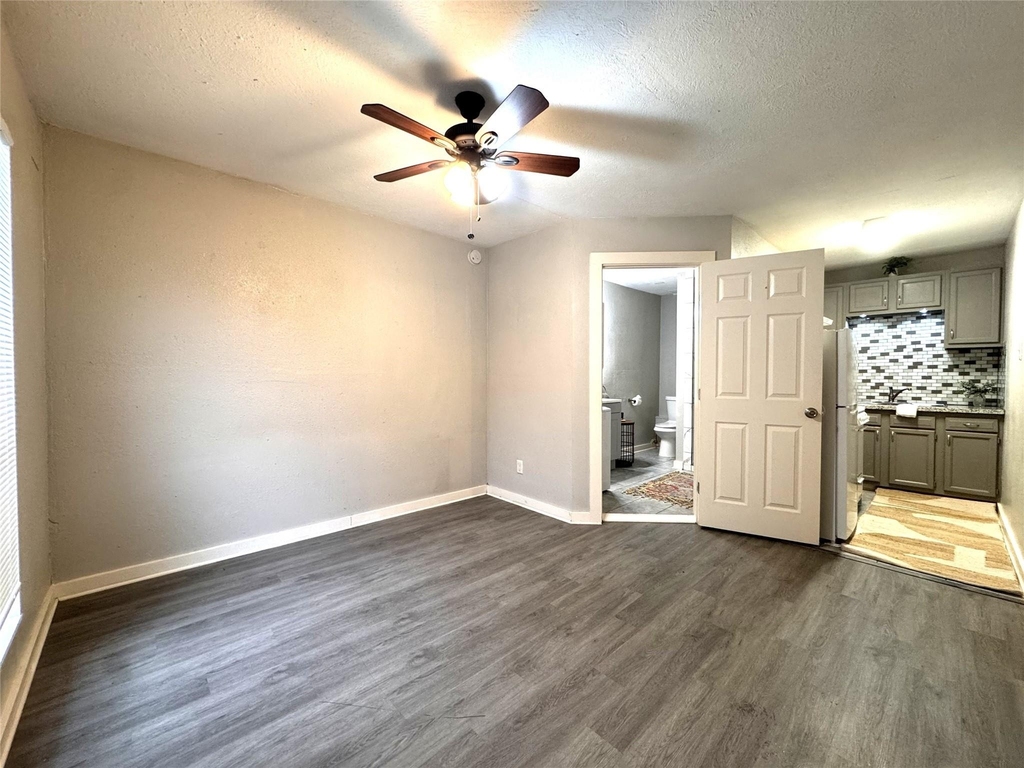 1813 Hatwell Street - Photo 18