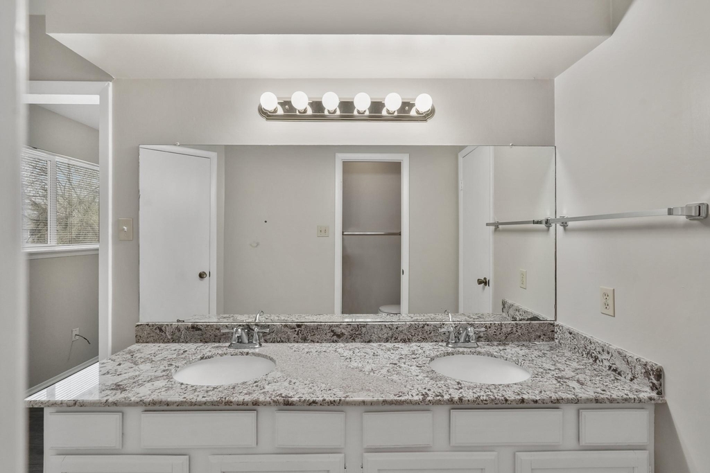 10814 Sugar Hill Drive - Photo 20