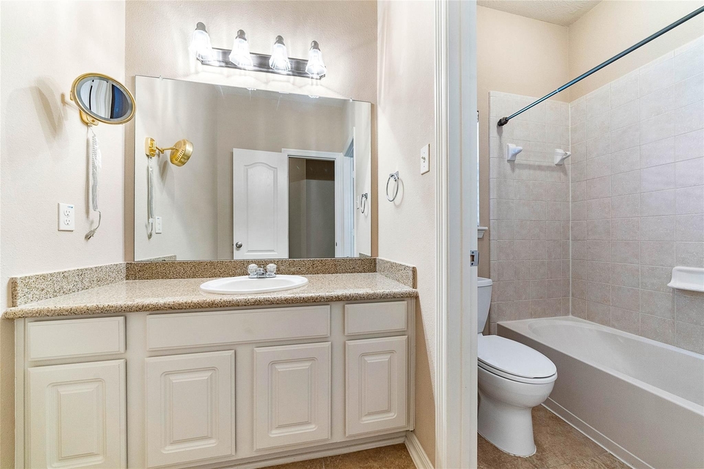 9430 Amethyst Arbor Lane - Photo 18
