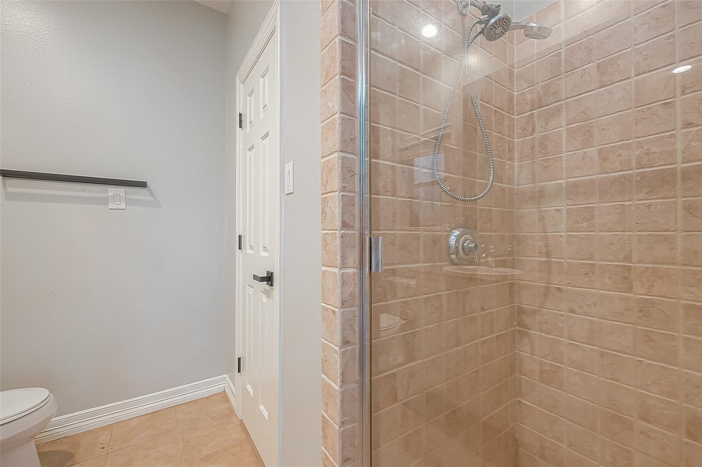 2721 Austin Street - Photo 7