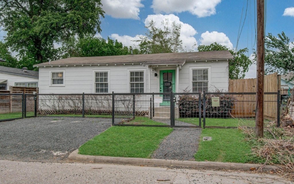 4706 Fisk Street - Photo 6
