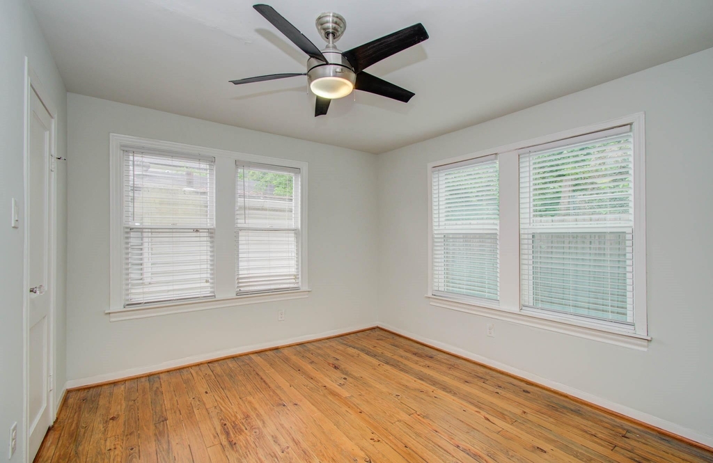 4706 Fisk Street - Photo 23