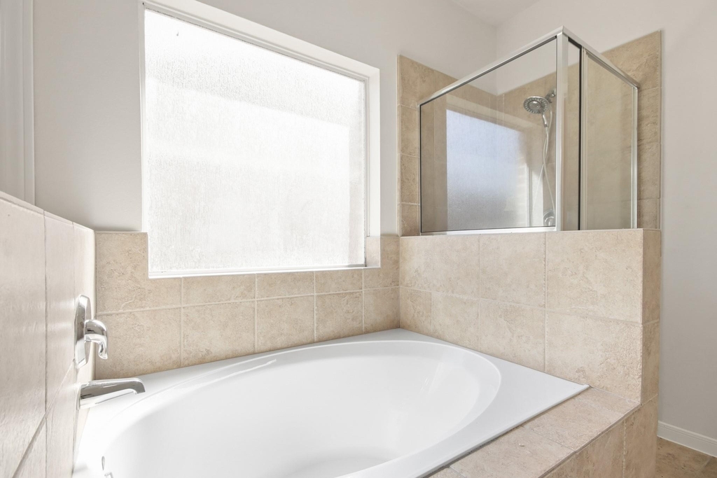 15114 Cave Creek Drive - Photo 15