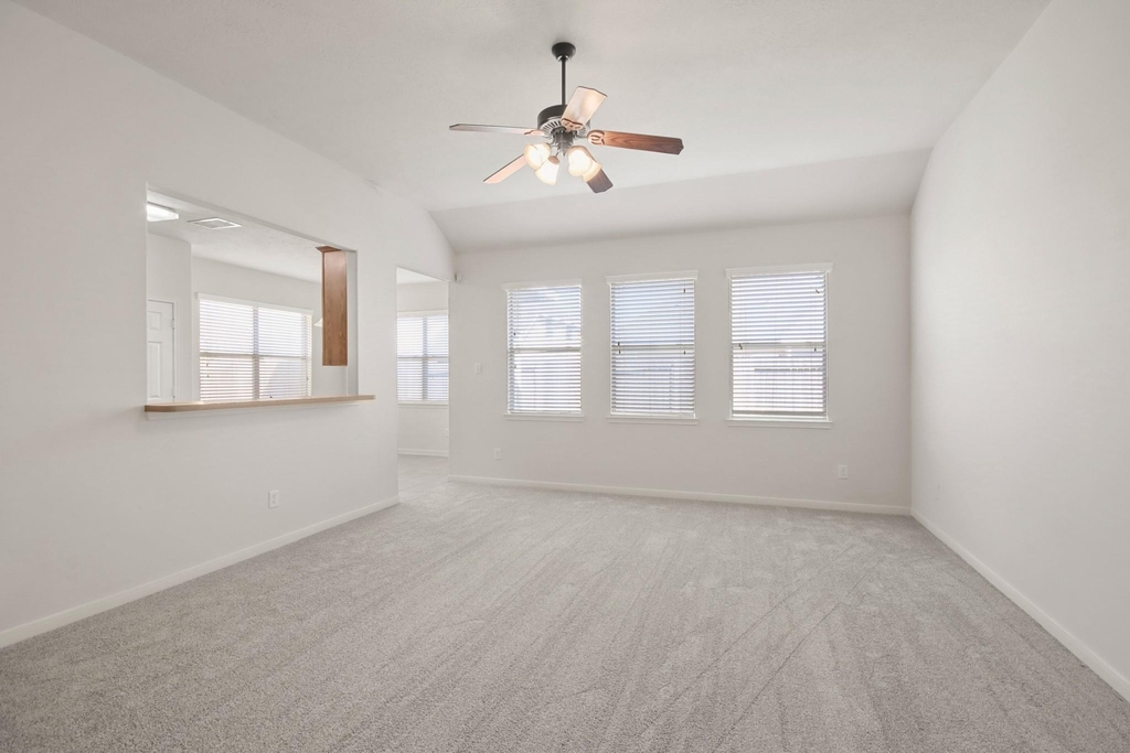 15114 Cave Creek Drive - Photo 5