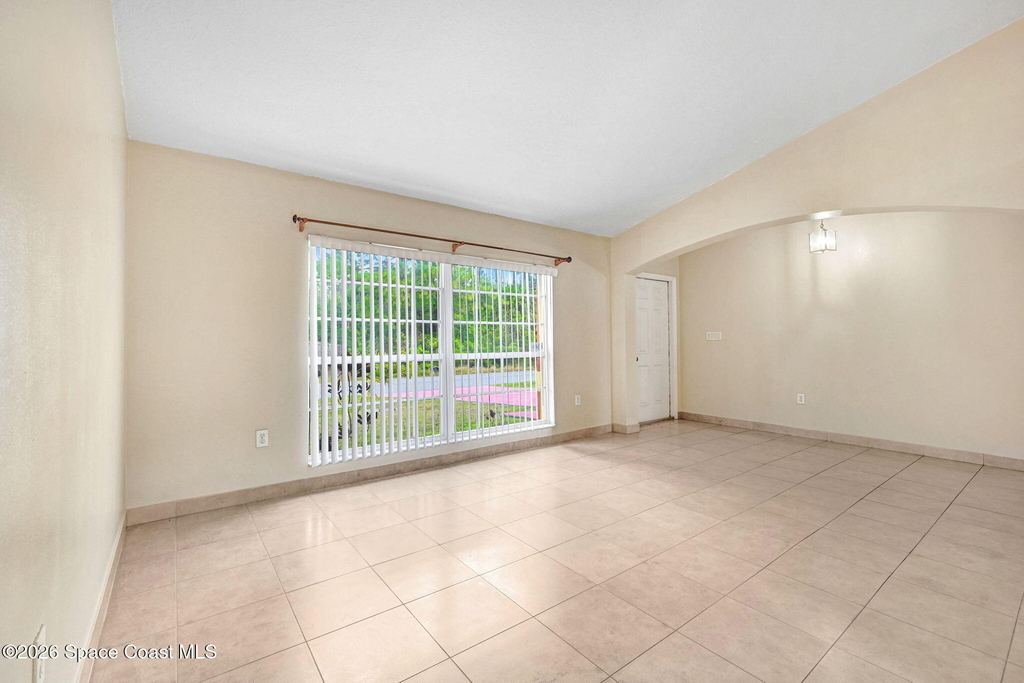 1416 Martinez Street Se - Photo 3