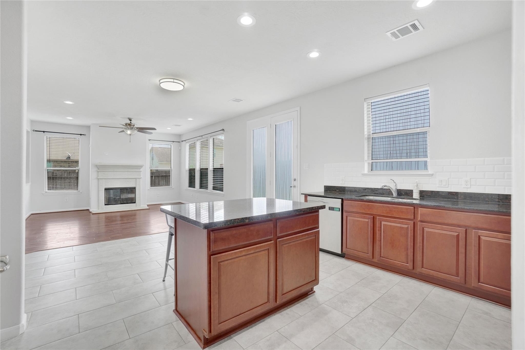 10514 Kentington Oak Drive - Photo 21