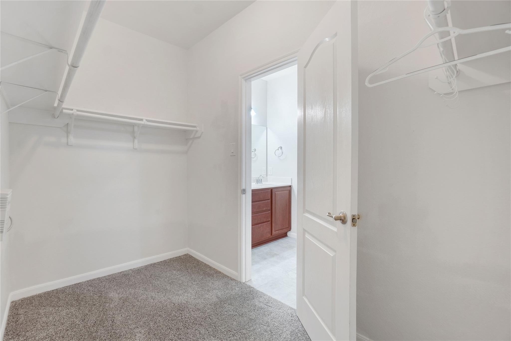 10514 Kentington Oak Drive - Photo 29