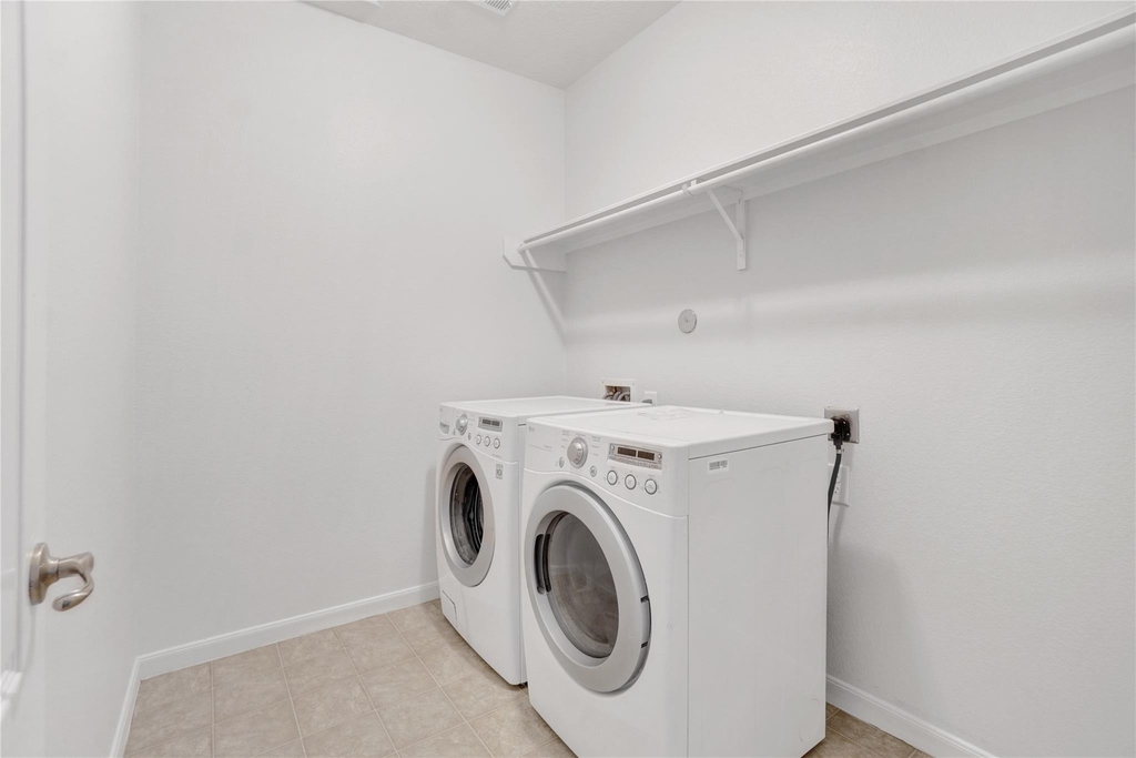 10514 Kentington Oak Drive - Photo 40