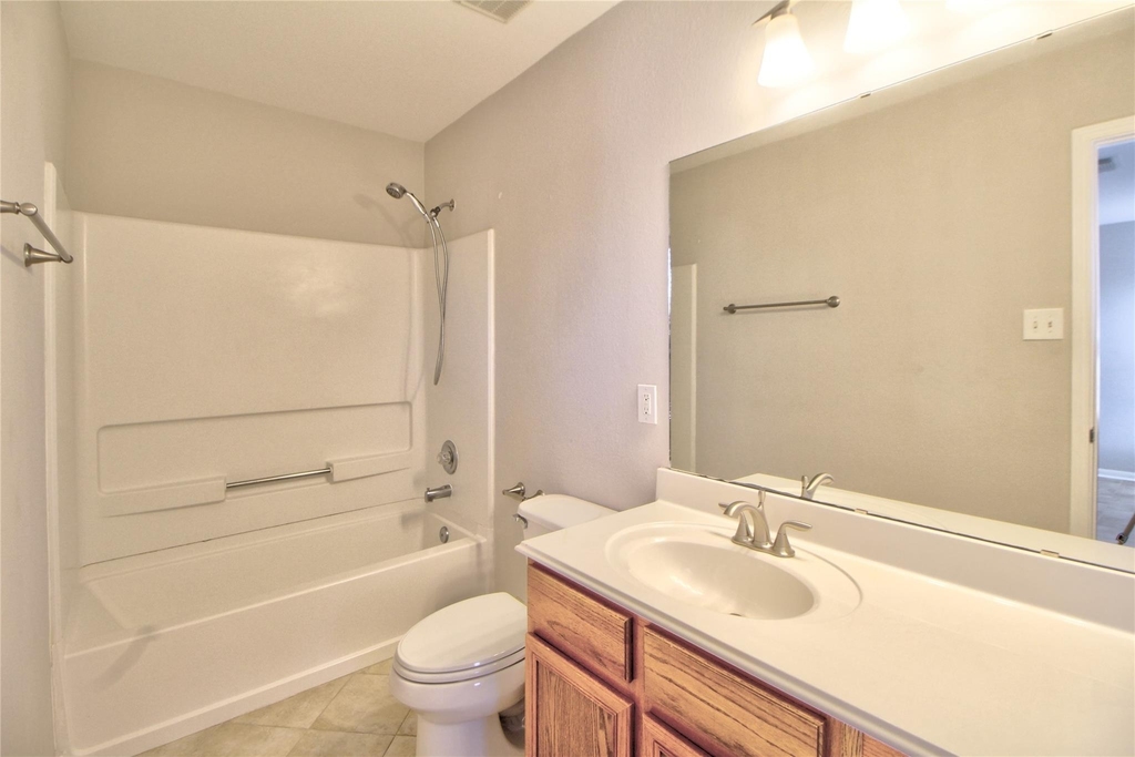 29407 Legends Green Drive - Photo 7