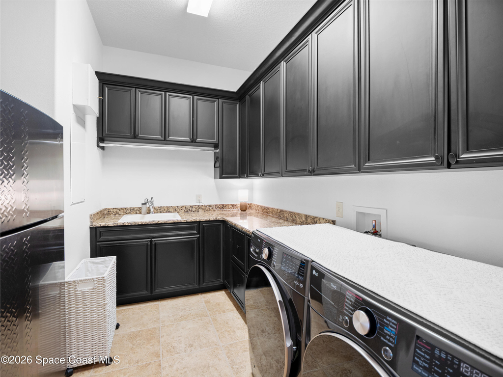 2978 Wyndham Way - Photo 33