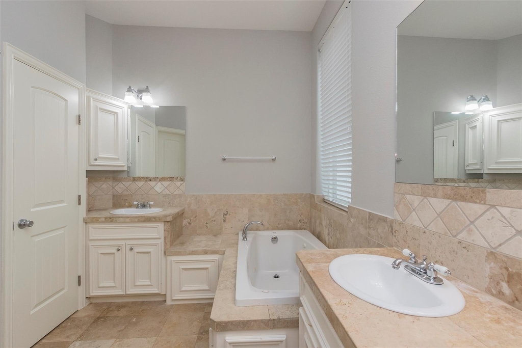 2701 Helena Street - Photo 10