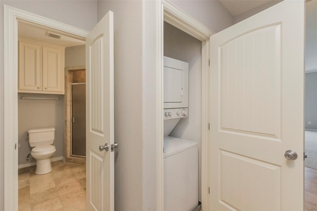 2701 Helena Street - Photo 14