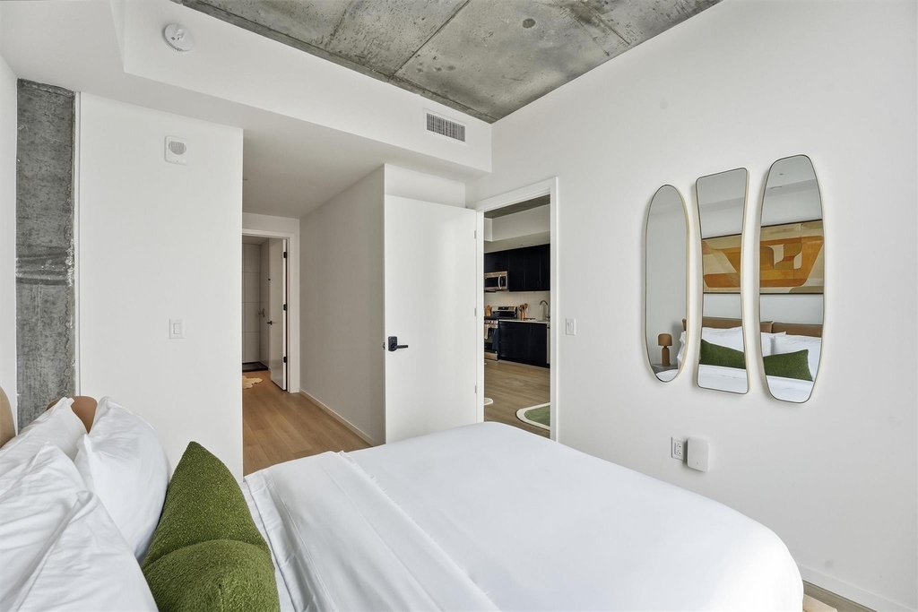 5501 La Branch Street - Photo 18