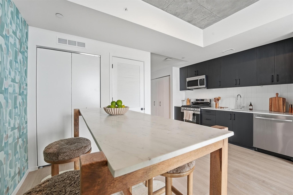 5501 La Branch Street - Photo 10