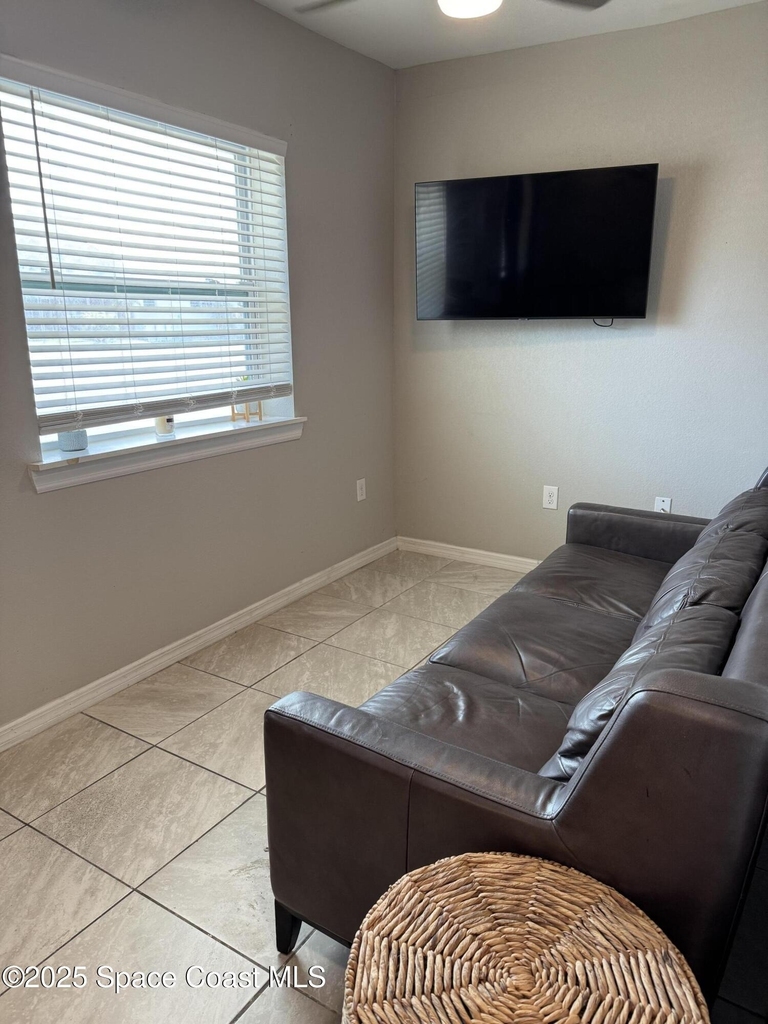 1002 Brothers Avenue - Photo 2