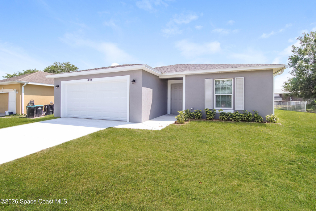 490 Hatcher Street Se - Photo 1